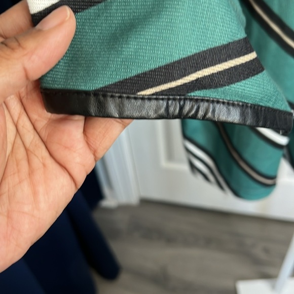 NWT - Onque Casual Women’s striped top - Size 1x - - Picture 3 of 7